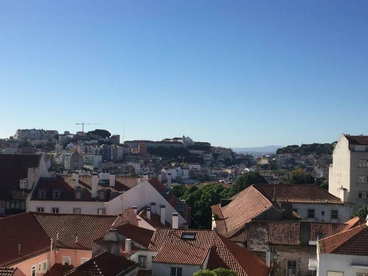 Sunny Apartment With Amazing View Lisbon Luaran gambar