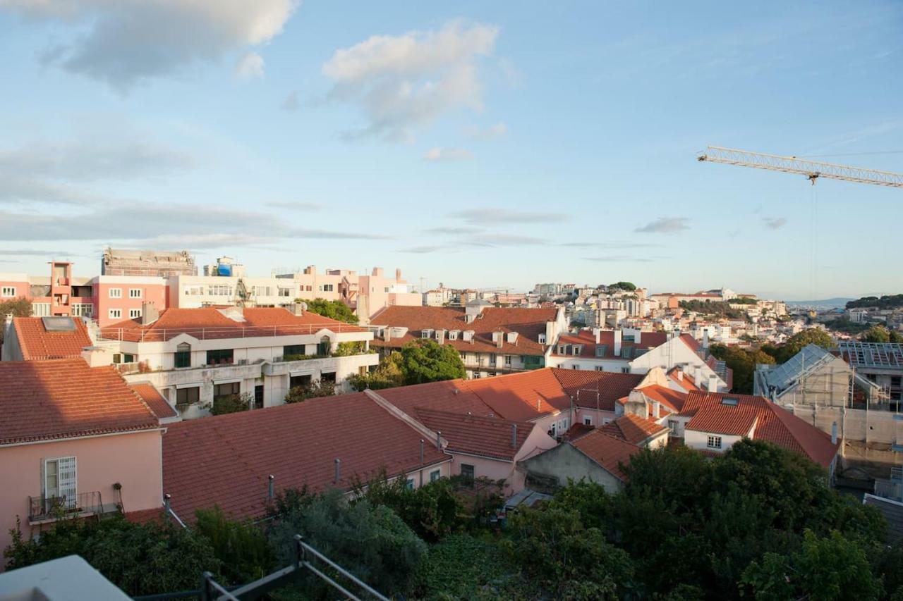Sunny Apartment With Amazing View Lisbon Luaran gambar